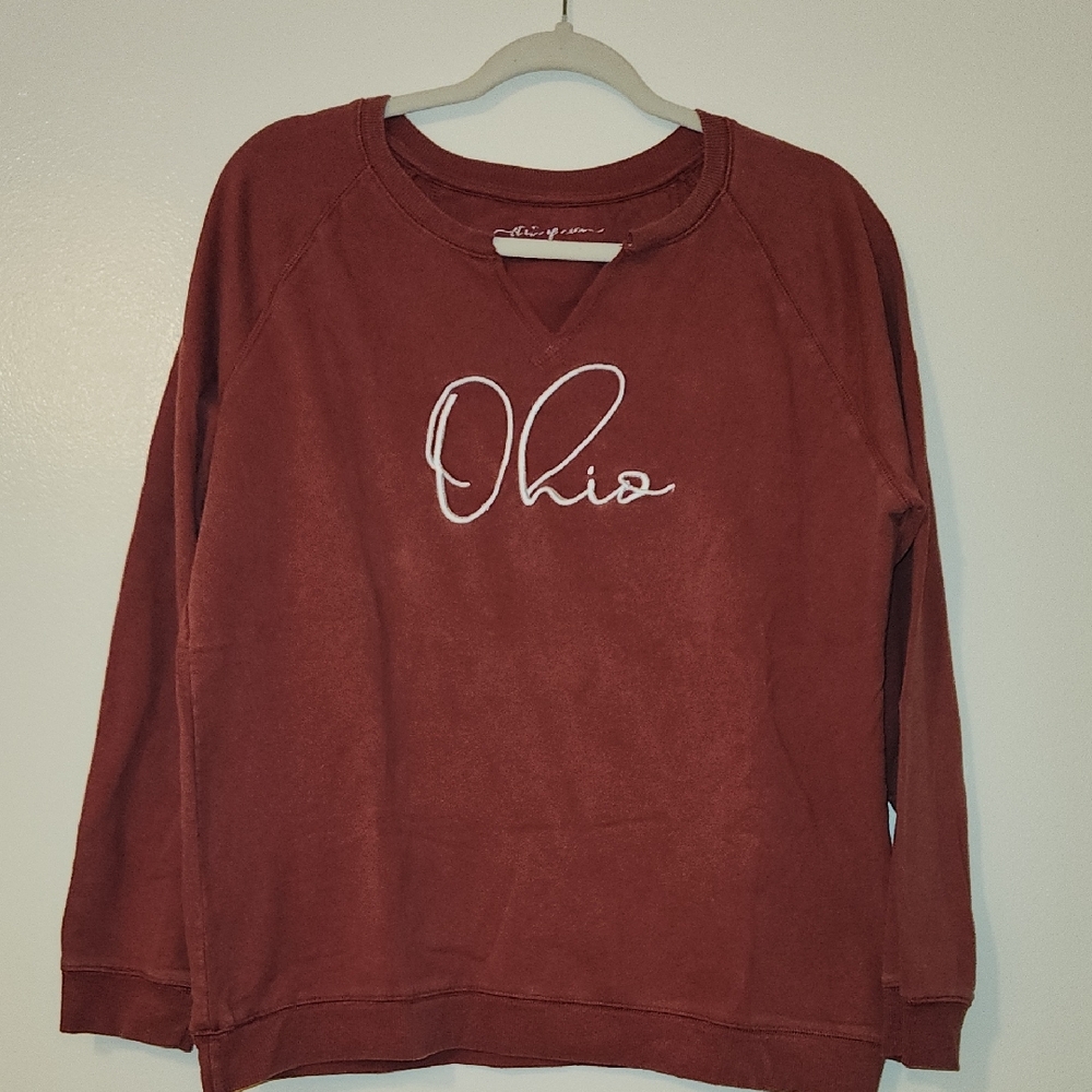 State of Mind Ohio Script Women's Sweatshirt - Dark Red